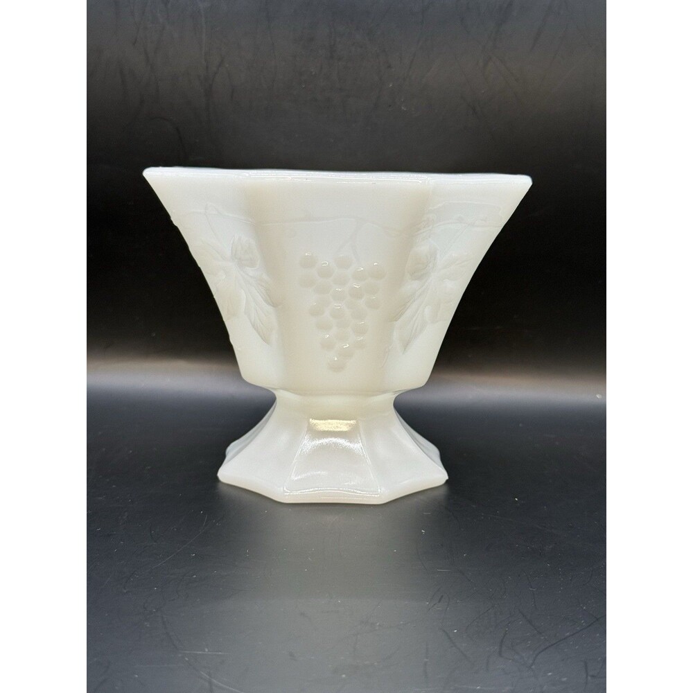 Vintage Anchor Hocking Harvest Grape White Milk Glass Large Footed/Pedestal Bowl